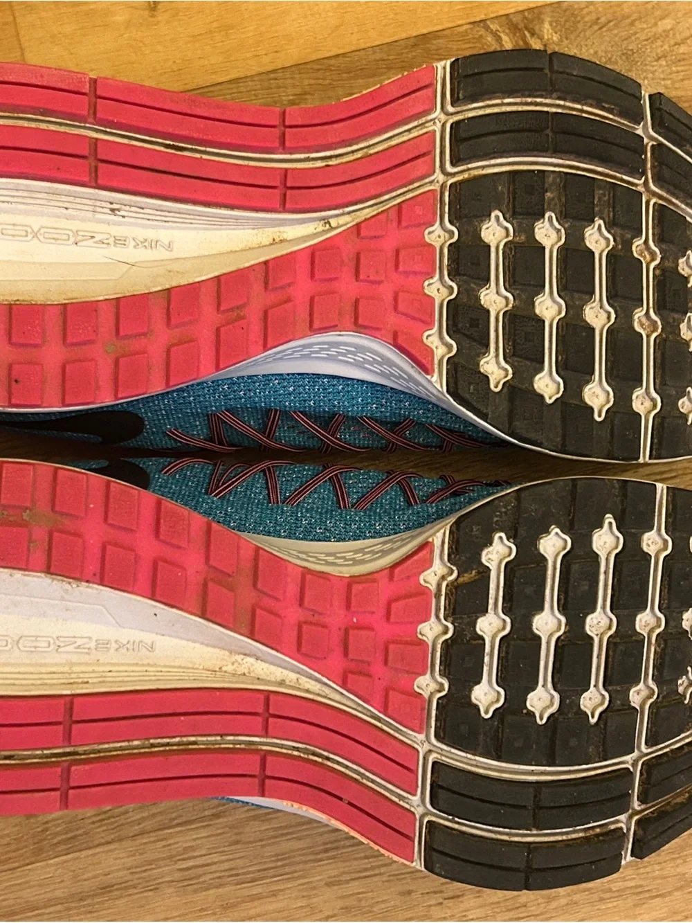 Nike Zoom Pegasus 32 Running Sneakers Blue/Black/Pink US 9.5